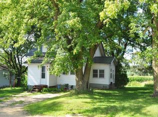 38679 Highway 3, Edgewood, IA 52042