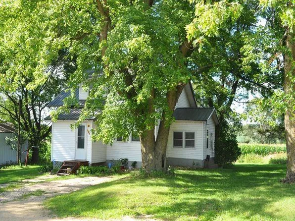 38679 Highway 3, Edgewood, IA 52042