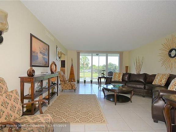 5th image of 802 Cypress Grove Ln APT 310
