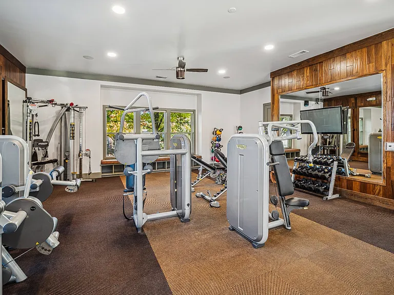 Berkshire Aspen Grove — Photo 29