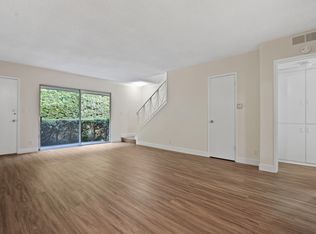 907 17th St APT 4, Santa Monica, CA 90403