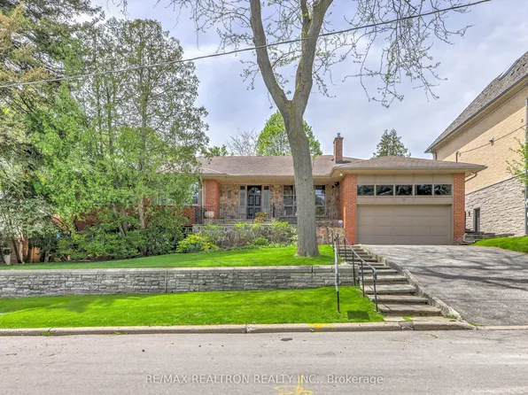 33 Sunnydene Cres, Toronto, ON M4N 3J5