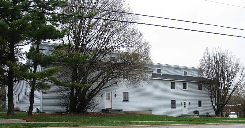 1 bed, $845 — Photo 1