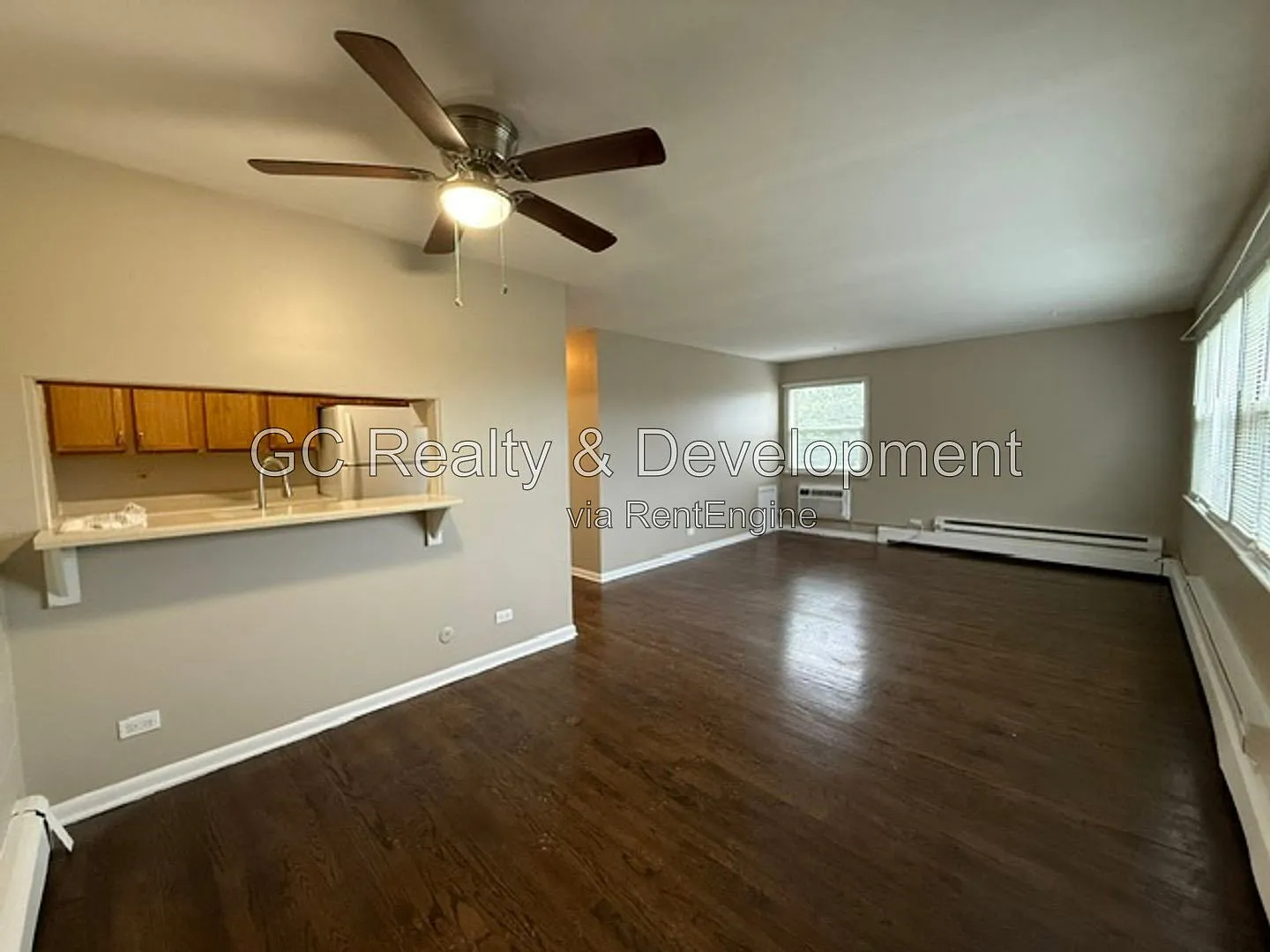 233 Uteg St — Photo 2