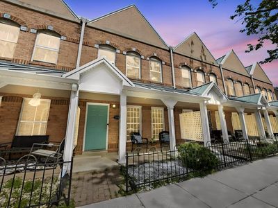 616 Parkside Pl NE, Washington, DC, 20019