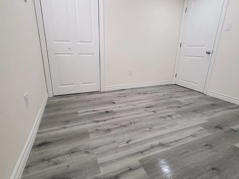 289 Middleton Ave #LOWER — Photo 6