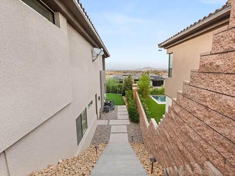 11142 San Terrazo Pl — Photo 51