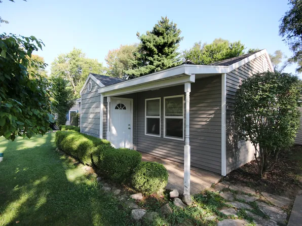 2107 Kathryn Dr, Niles, MI 49120