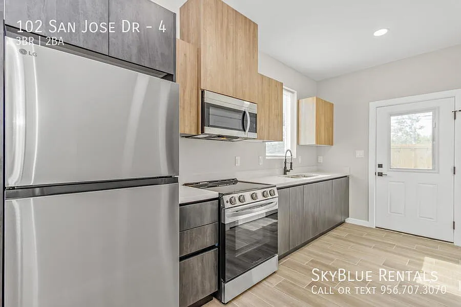 "Spacious 3-Bedroom Gem with Granite Countertops and 2 Full Baths in Mission, TX!" — Photo 3
