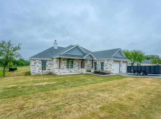 124 Travis Trl, Burnet, TX 78611