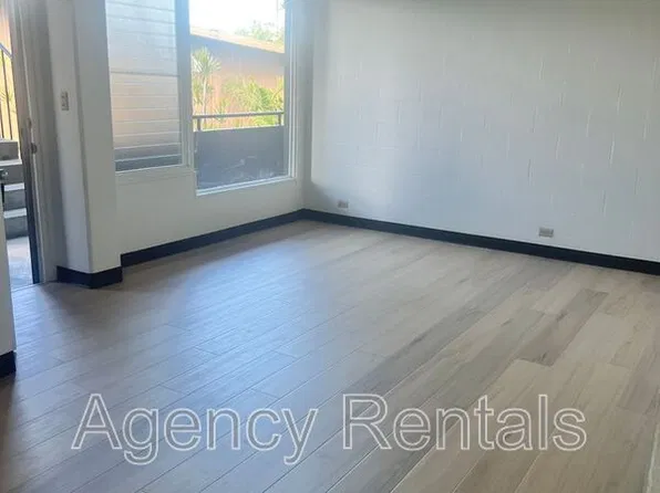 1349 Mookaula St #301, Honolulu, HI 96817