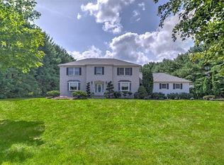 18 Desai Ct, Freehold, NJ 07728