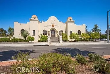 310 S Beachy Pl — Photo 21