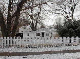 1121 S Weaver Ave, Springfield, MO 65807