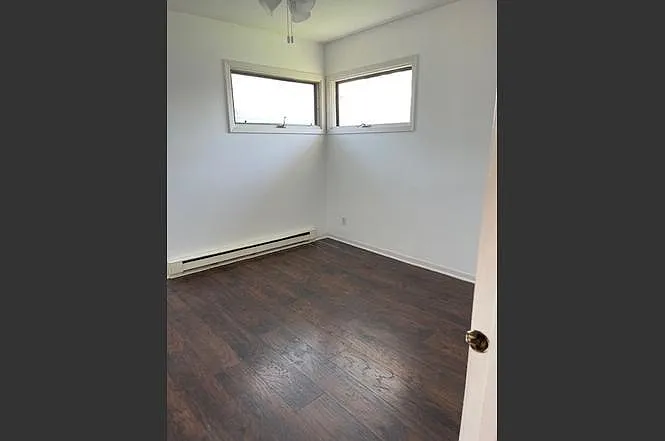 14549 S Archer Ave — Photo 9