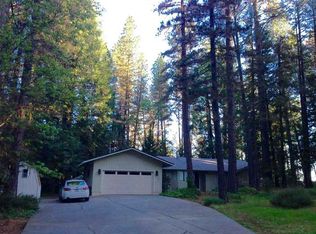 10856 Terrace Pines Ct, Grass Valley, CA 95945