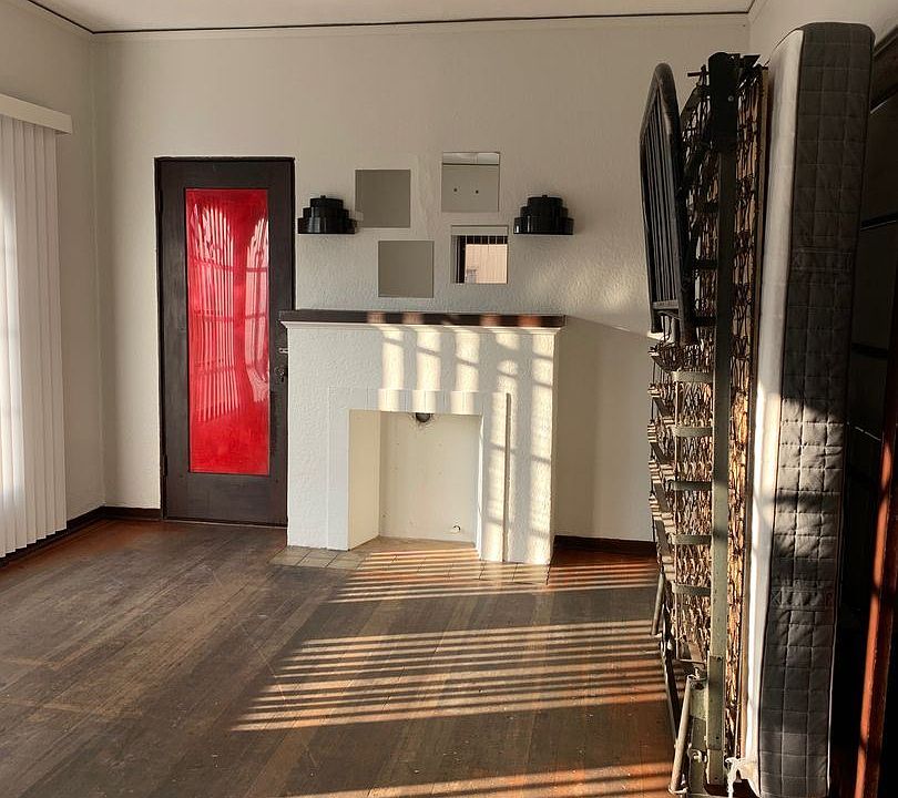 1st image of 3793 Park Blvd #1