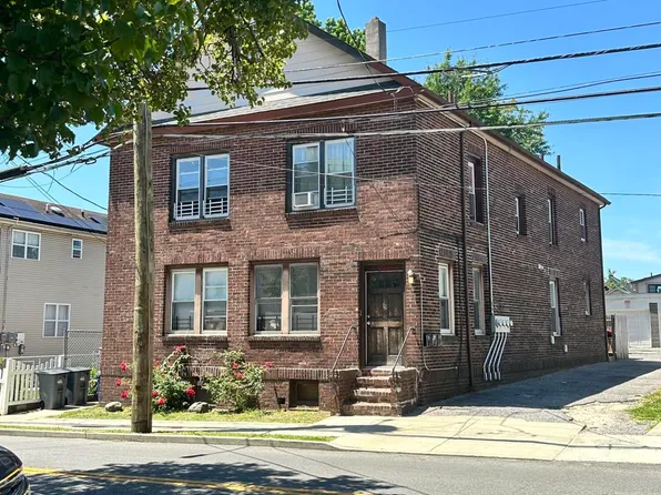 222 Union Ave, Staten Island, NY 10303