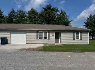 918 Kathryn Ln, Carterville, IL 62918