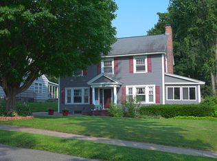 55 Lexington Pkwy, Pittsfield, MA 01201
