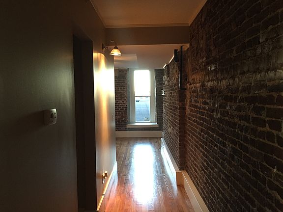 2nd image of 122 S Gay St APT B101