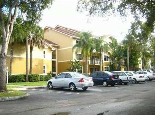 8801 Wiles Rd APT 202, Pompano Beach, FL 33067