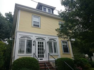 38 Woodbrier Rd, West Roxbury, MA 02132