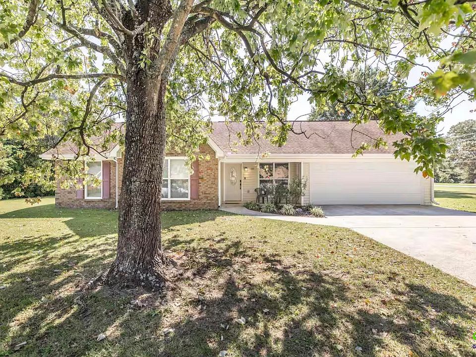 1st image of 100 Ashlund Dr