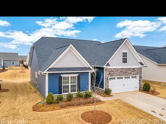 2nd image of 444 Trillium Way