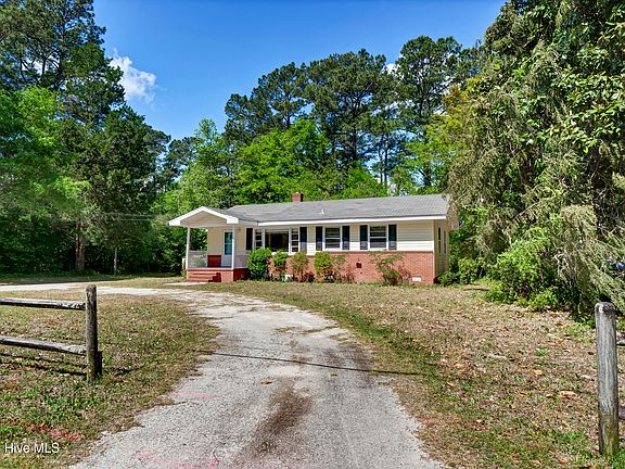 2nd image of 133 Hinton Avenue