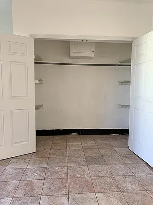 Rented by Rentiko Inc | media 28