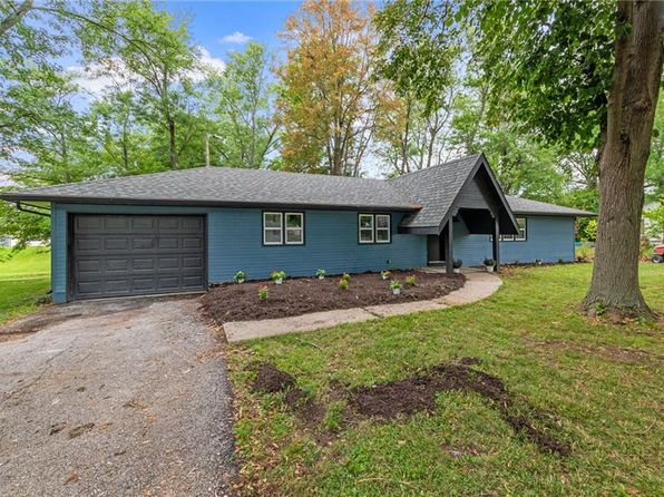 708 S Davis St, Hamilton, MO 64644