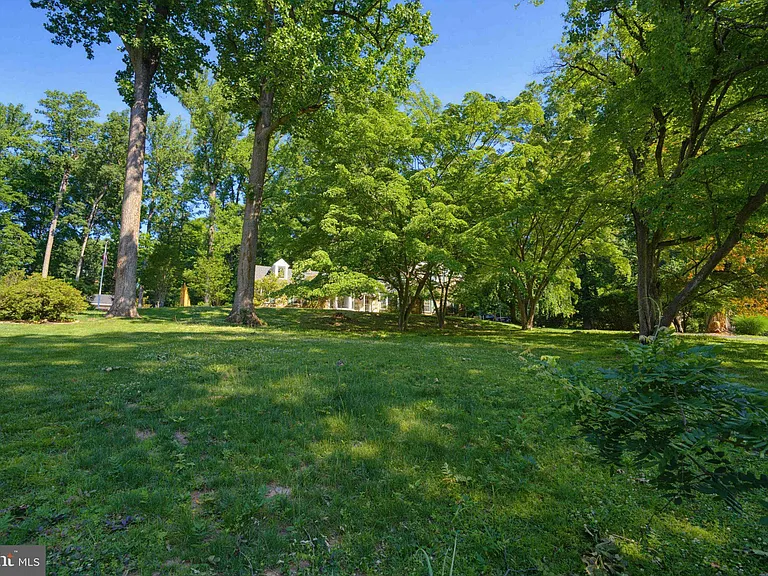 1268 Rydal Rd — Photo 28