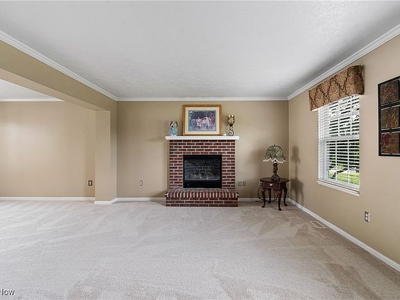 5th image of 1150 Chapman Ln Unit 12