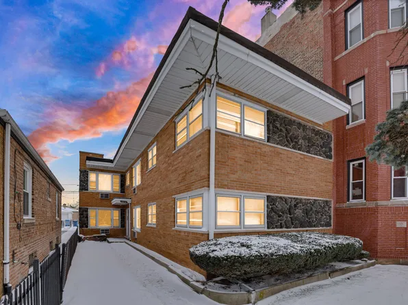 10739 S Calumet Ave, Chicago, IL 60628