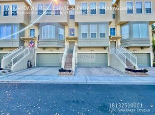 4351 Spinnaker Cove Ln, Tampa, FL 33615