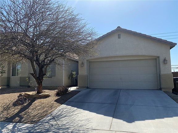 2nd image of 4844 Crystal Field St
