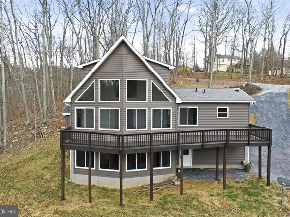 490 Black Twig Rd, Linden, VA 22642