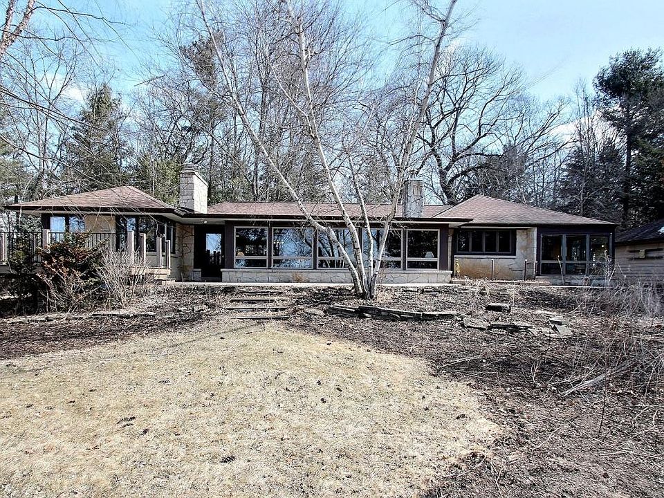 1st image of 1127 N Genesee Woods Dr
