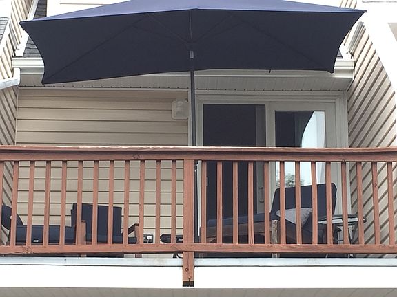 Master suite balcony