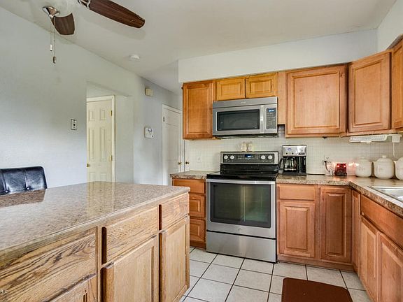 5th image of 5089 Driftwood Ave