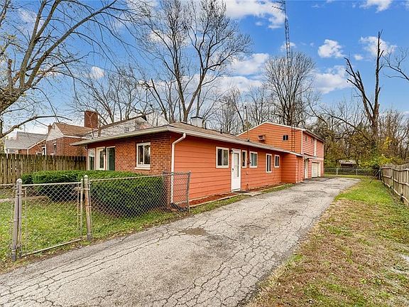 4th image of 513 Lincoln Dr