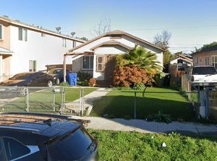 211 E 84th St, Los Angeles, CA 90003