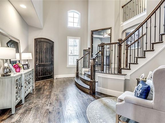 4th image of 3876 Ferndale Ln