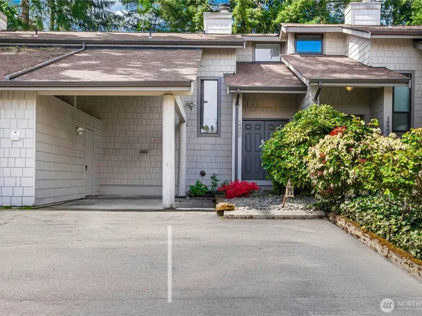 14609 NE 35th Street, Bellevue, WA 98007