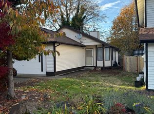 2024 SE 8th Dr, Renton, WA 98055