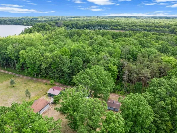 2471 N 19th St, Fountain, MI 49410