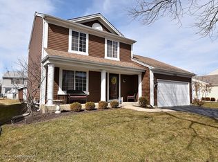 1398 Green Oak Trl, Aurora, IL 60506