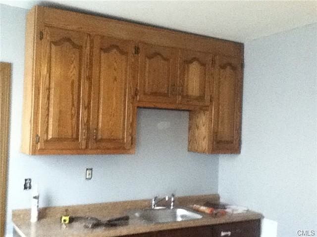 2nd image of 81 White St