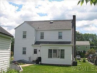 2nd image of 35 Hazelton Dr
